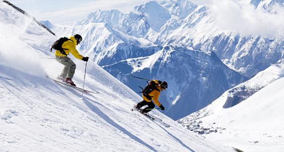 Auli Skiing Tour Package