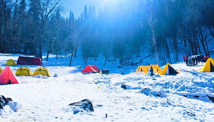 Kedarkantha Trekking Adventure Tour Packag